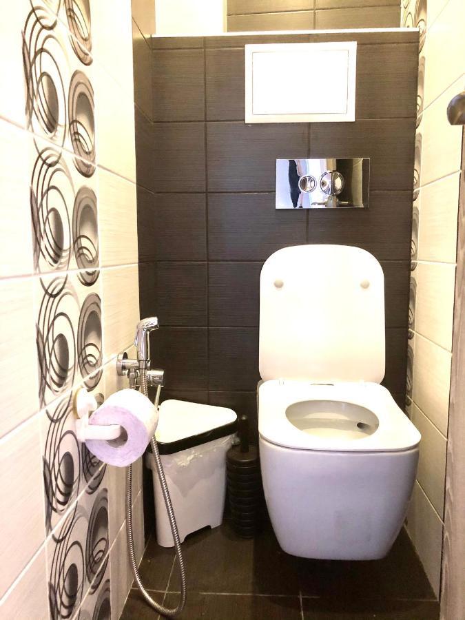 Avelov Art Apartment Burgas Exteriör bild